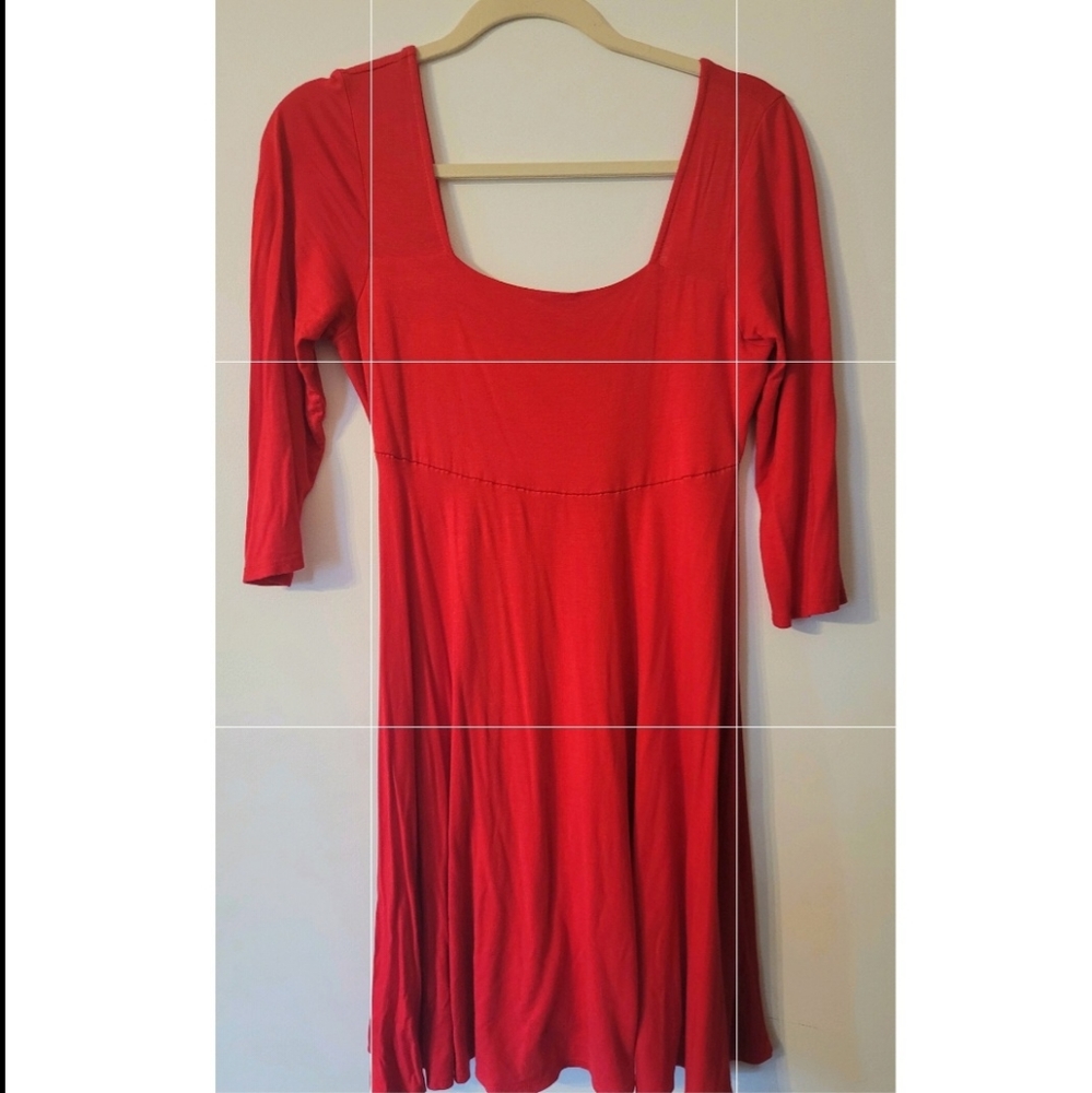 Soprano Short Red flowy dress quarter sleeve dress large